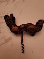 Vintage rustieke houten oude wijnstok opener, Ophalen of Verzenden, Overige gebieden, Overige typen