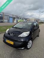Peugeot 107 1.0-12V NIEUWE KOPPELING EN APK 2 sleutels, Voorwielaandrijving, Gebruikt, 4 stoelen, Origineel Nederlands