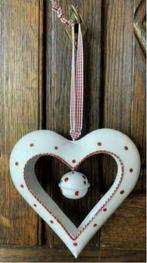 Kerstversiering; metalen hart met belletje; kersthart; 15 cm, Ophalen of Verzenden, Zo goed als nieuw