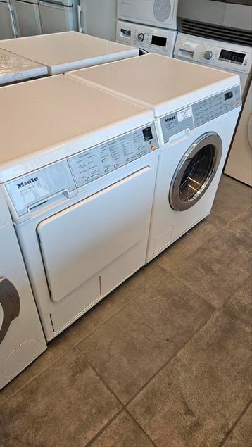 Prachtige Miele setje Wasmachine en condens Droger 8KG  beschikbaar voor biedingen