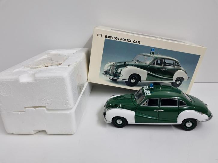Autoart
Bmw 501 Polizei
1:18 Nieuwstaat, Hobby en Vrije tijd, Modelauto's | 1:18, Zo goed als nieuw, Auto, Autoart, Ophalen of Verzenden