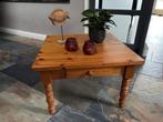 Mooi oud grenen tafeltje 70 x 70 x 46 hoog., Huis en Inrichting, Tafels | Salontafels, Ophalen, Oud Grenen, Gebruikt, 50 tot 100 cm