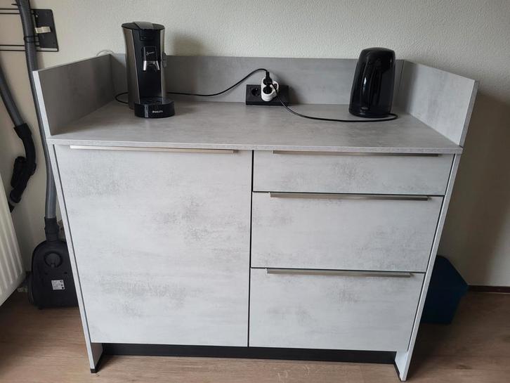 Keukenkast. Zie andere adv voor wandkast en tv meubel., Huis en Inrichting, Keuken | Keukenelementen, Minder dan 100 cm, 100 tot 150 cm