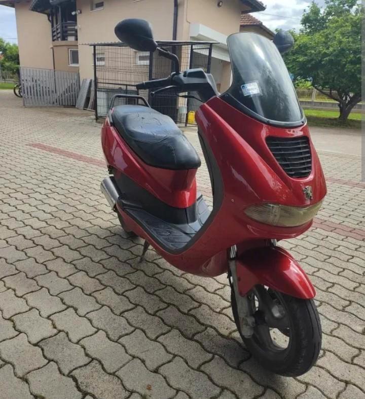 Peugeot  elystar, Fietsen en Brommers, Scooters | Peugeot, Gebruikt, Overige modellen, Maximaal 45 km/u, Benzine, Ophalen of Verzenden