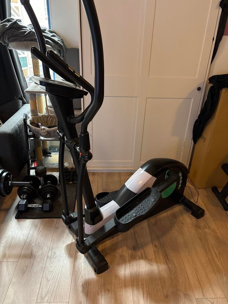 Focus Fitness Fox 3 Crosstrainer, Sport en Fitness, Ophalen, Gebruikt, Armen, Crosstrainer