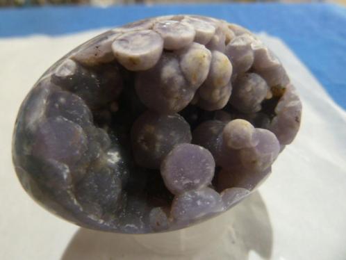 Druif agaat "eivorm" (04), Verzamelen, Mineralen en Fossielen, Mineraal, Ophalen of Verzenden