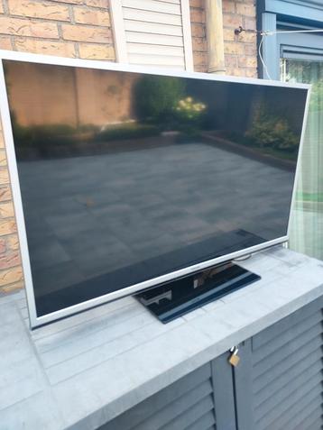 Toshiba 47 inch scherm beschikbaar voor biedingen