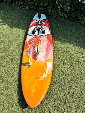 Goya Custom Wave Twin 89  Windsurfplank beschikbaar voor biedingen