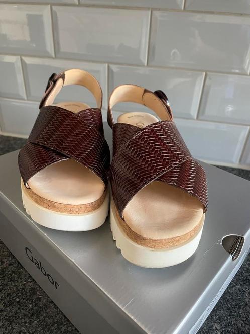 Gabor sandalen bruin leer, maat 37,5 / 4,5, Kleding | Dames, Schoenen, Zo goed als nieuw, Sandalen of Muiltjes, Bruin, Ophalen of Verzenden