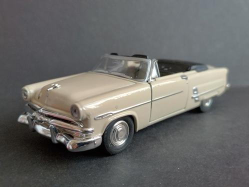 Ford Crestline Sunliner 1953 white 1:36 Welly Pol, Hobby en Vrije tijd, Modelauto's | Overige schalen, Nieuw, Auto, Verzenden