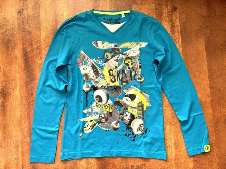 Shirt / Longsleeve - Maat 158 -164 - Skate Urbn Dist - C&A, Kinderen en Baby's, Kinderkleding | Maat 158, Zo goed als nieuw, Jongen