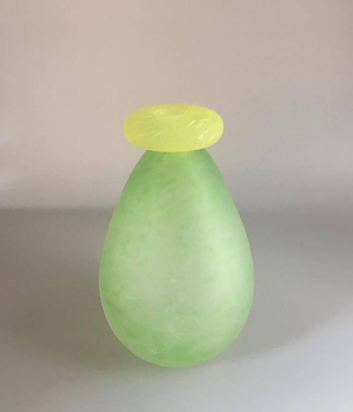 Parfumfles - Murano limoen groen, Antiek en Kunst, Antiek | Glas en Kristal, Ophalen of Verzenden