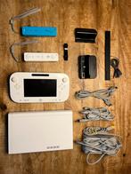Nintendo Wii U - Compleet met 2 controllers!, Spelcomputers en Games, Spelcomputers | Nintendo Wii U, Ophalen of Verzenden, Gebruikt