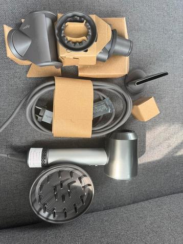 Dyson haardroger new!!! beschikbaar voor biedingen