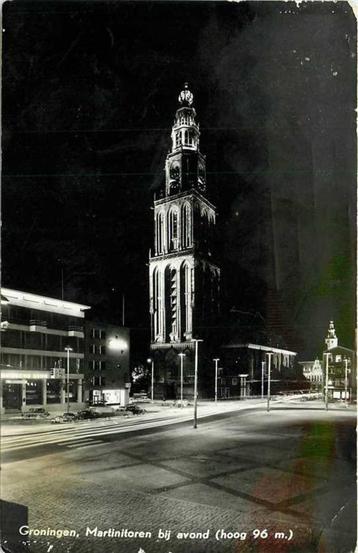(300-044-023) Groningen Martinitoren bij avond beschikbaar voor biedingen