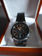 World timer  Oris, Overige merken, Polshorloge, Overige materialen, Ophalen of Verzenden