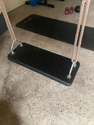 Schommel beschikbaar voor biedingen