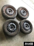 Kia Rio Banden Set (2 STUKS)  Origineel 185/65/15 7mm, Auto-onderdelen, Gebruikt, 15 inch, Band(en), 185 mm