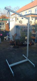 Achter bed papagaai, Ophalen of Verzenden, Gebruikt