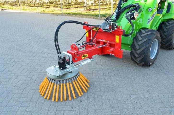 Kemp Hydraulisch zwenkbare onkruidborstel (OKBZ) (bj 2025), Zakelijke goederen, Overige Zakelijke goederen