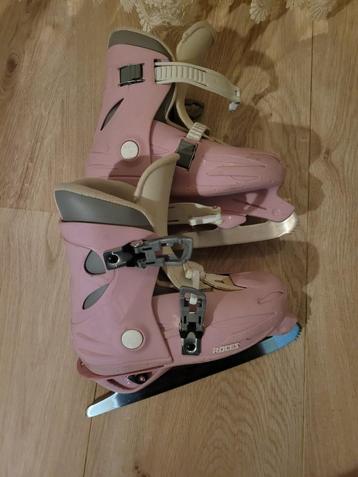 Roze schaatsen maat 30-35 roces