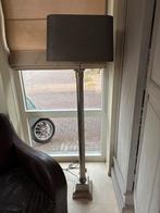 Zilveren vloerlamp met grijze kap, Ophalen, Zo goed als nieuw, Metaal, 150 tot 200 cm