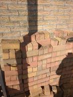 Stenen gratis ophalen, Tuin en Terras, Tegels en Klinkers, Ophalen, Beton, Klinkers