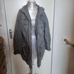 Dames jas maat 40/42, Kleding | Dames, Jassen | Zomer, Ophalen of Verzenden, Zo goed als nieuw, Maat 42/44 (L), Grijs