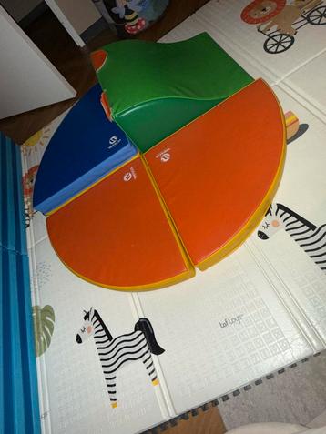 Foam blokken voor baby/kind beschikbaar voor biedingen