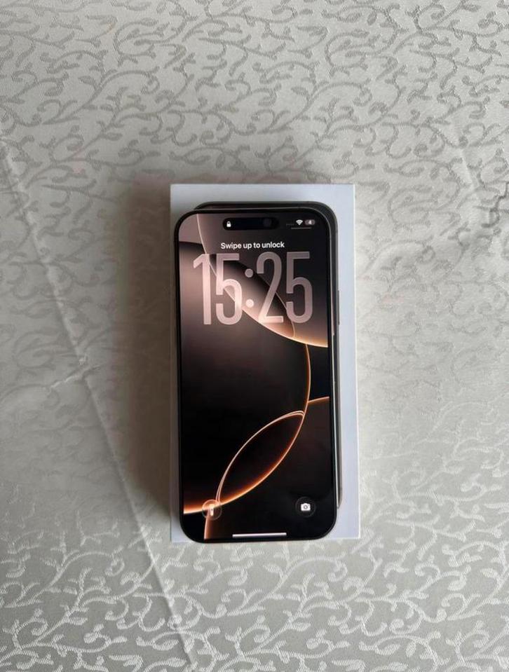 IPHONE 16 pro max 256, Telecommunicatie, Mobiele telefoons | Apple iPhone, Nieuw, 256 GB, Goud, Ophalen of Verzenden