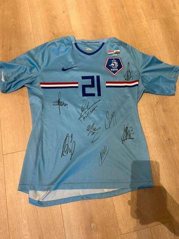 Match issued nederlands elftal handtekeingen beschikbaar voor biedingen