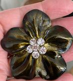 Geëmailleerde bloembroche Vintage, Sieraden, Tassen en Uiterlijk, Broches, Ophalen of Verzenden, Zo goed als nieuw, Overige materialen