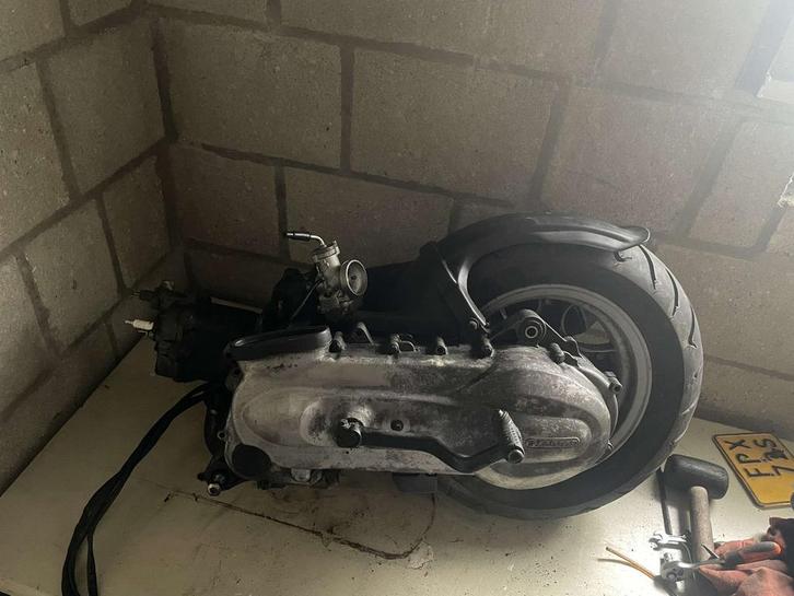 Hexagon 125cc LC blok, Fietsen en Brommers, Brommeronderdelen | Scooters, Zo goed als nieuw, Piaggio, Blok, Ophalen of Verzenden