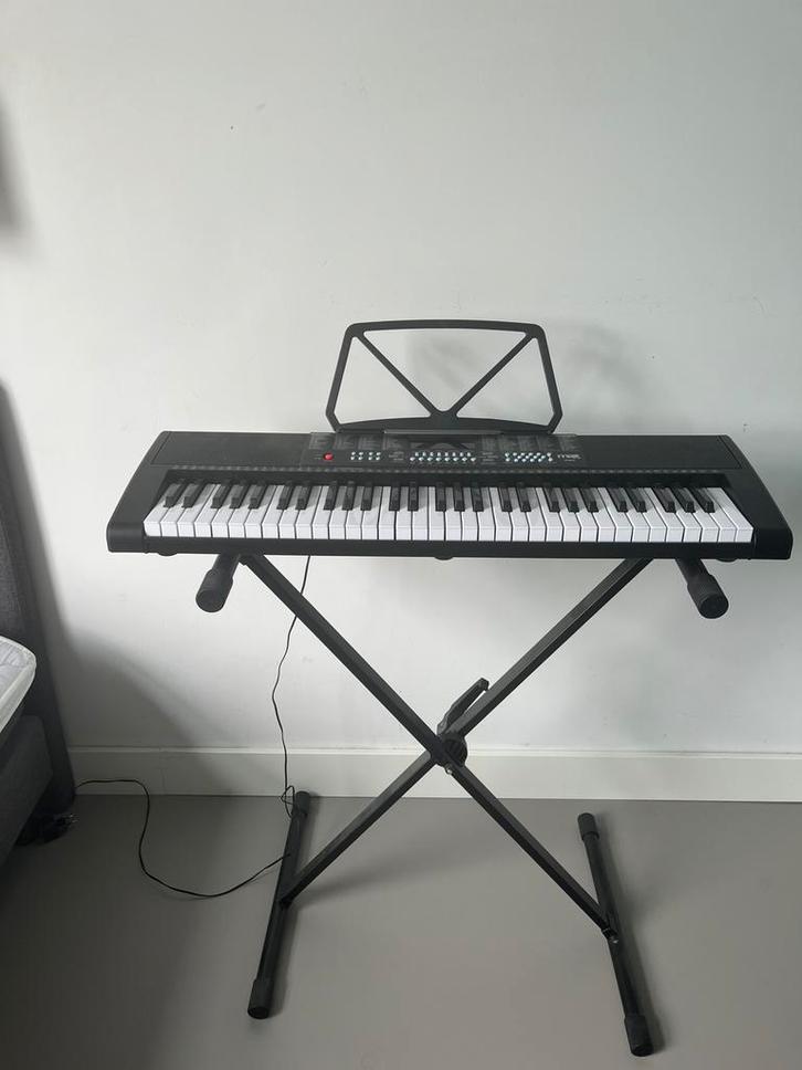 Keyboard MAX Music KB4 met standaard, Muziek en Instrumenten, Keyboards, Nieuw, Overige aantallen, Overige merken, Met standaard
