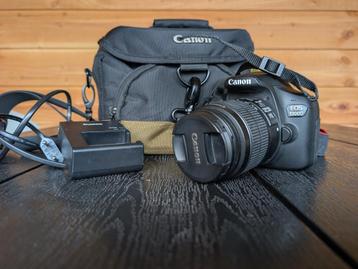 Canon EOS 1300d + 18-55mm F/3.5-5.6 IS II beschikbaar voor biedingen