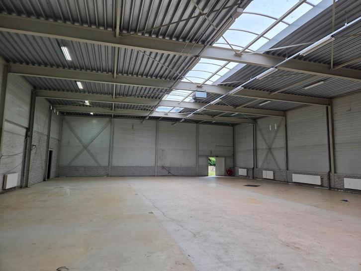 Bedrijfshal / loods 720m² 39x18,50, Doe-het-zelf en Verbouw, Overige Doe-het-zelf en Verbouw, Zo goed als nieuw, Ophalen