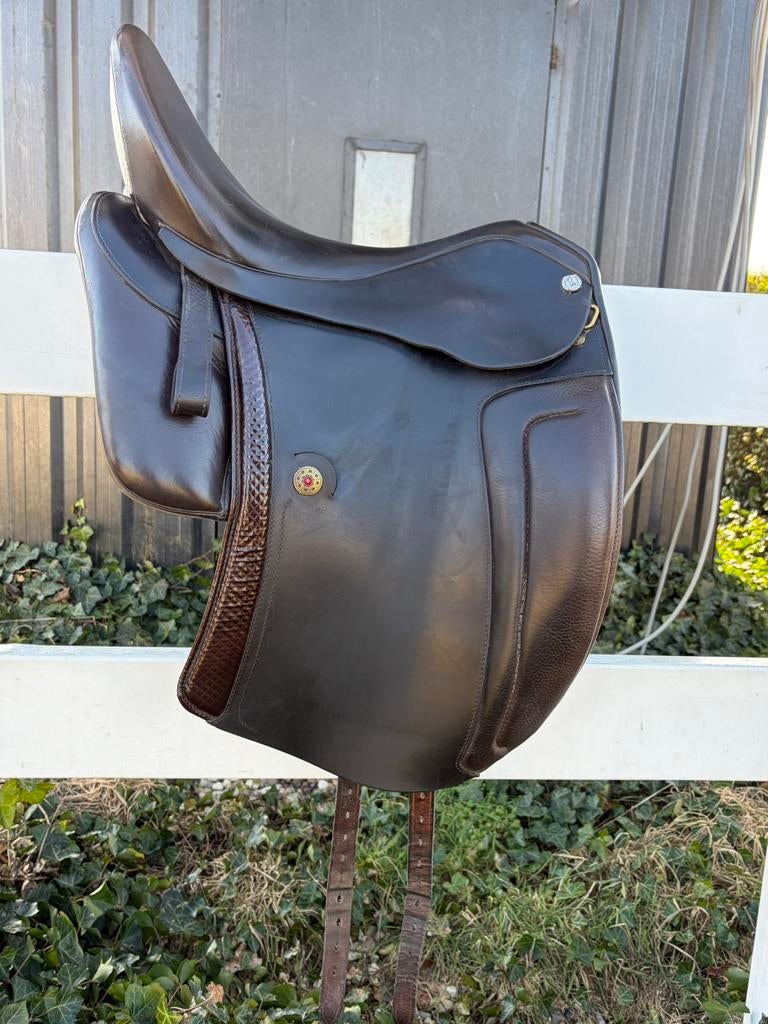 Iberosattel Cordoba Premium dressuurzadel, Dieren en Toebehoren, Ophalen of Verzenden, Zo goed als nieuw, Dressuur