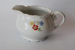 Antiek roomkannetje met bloemmotief., Ophalen of Verzenden