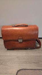 Cognac leren Castelijn & Beerens laptoptas, Gebruikt, Slot, Ophalen of Verzenden, Minder dan 35 cm