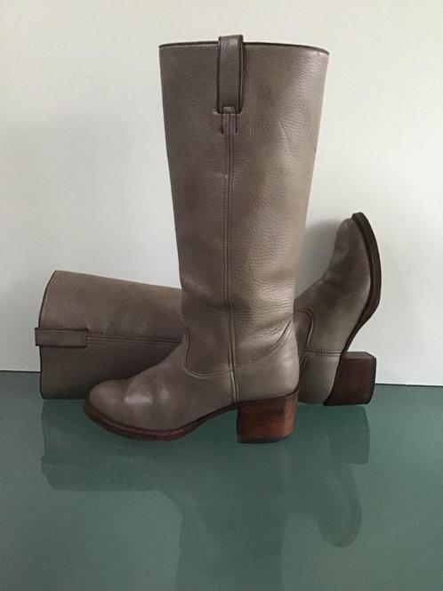 GRATIS VERZENDEN | TONY MORA Bohemian bruine laarzen 37, Kleding | Dames, Schoenen, Zo goed als nieuw, Hoge laarzen, Bruin, Verzenden