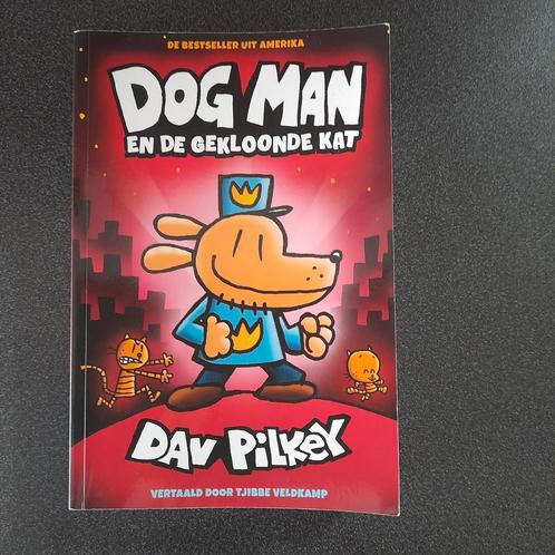 Dav Pilkey - Dog Man 3 - Dog Man en de gekloonde kat, Boeken, Kinderboeken | Jeugd | onder 10 jaar, Zo goed als nieuw, Ophalen of Verzenden