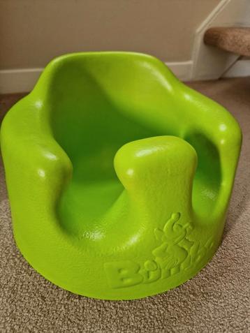 Bumbo floor seat - Kinderstoel met Eetblad Speeltafeltje beschikbaar voor biedingen