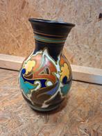 Mooie vaas van Gouda Holland, Huis en Inrichting, Woonaccessoires | Vazen, Overige kleuren, Aardewerk of Porselein, Ophalen of Verzenden