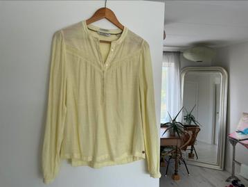 Scotch&Soda lichtgele blouse maat M, ZGAN beschikbaar voor biedingen