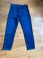 Esprit mom jeans maat 26, Kleding | Dames, Spijkerbroeken en Jeans, Ophalen of Verzenden, Zo goed als nieuw, Blauw, W27 (confectie 34) of kleiner
