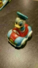 Disney: Donald Duck in auto, Verzamelen, Disney, Donald Duck, Gebruikt, Beeldje of Figuurtje, Verzenden