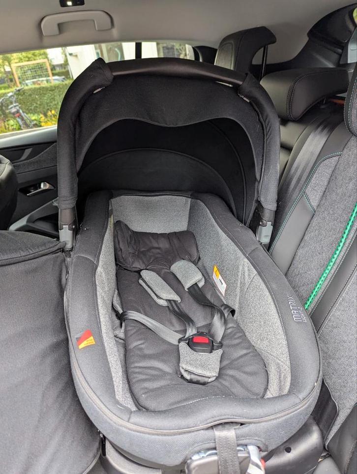 Jane Matrix Light 2 autowieg /autostoel, Kinderen en Baby's, Autostoeltjes, Zo goed als nieuw, Maxi-Cosi, 0 t/m 13 kg, Isofix