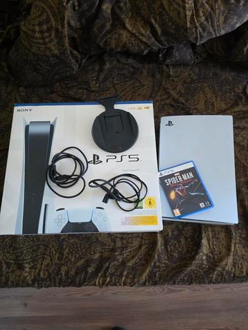 PS5 Disc edition + 2TB M.2 SSD beschikbaar voor biedingen