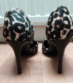 Mooie leren dames panter pumps, nieuw, 27,50, Kleding | Dames, Ophalen, Pumps, Overige kleuren, Nieuw