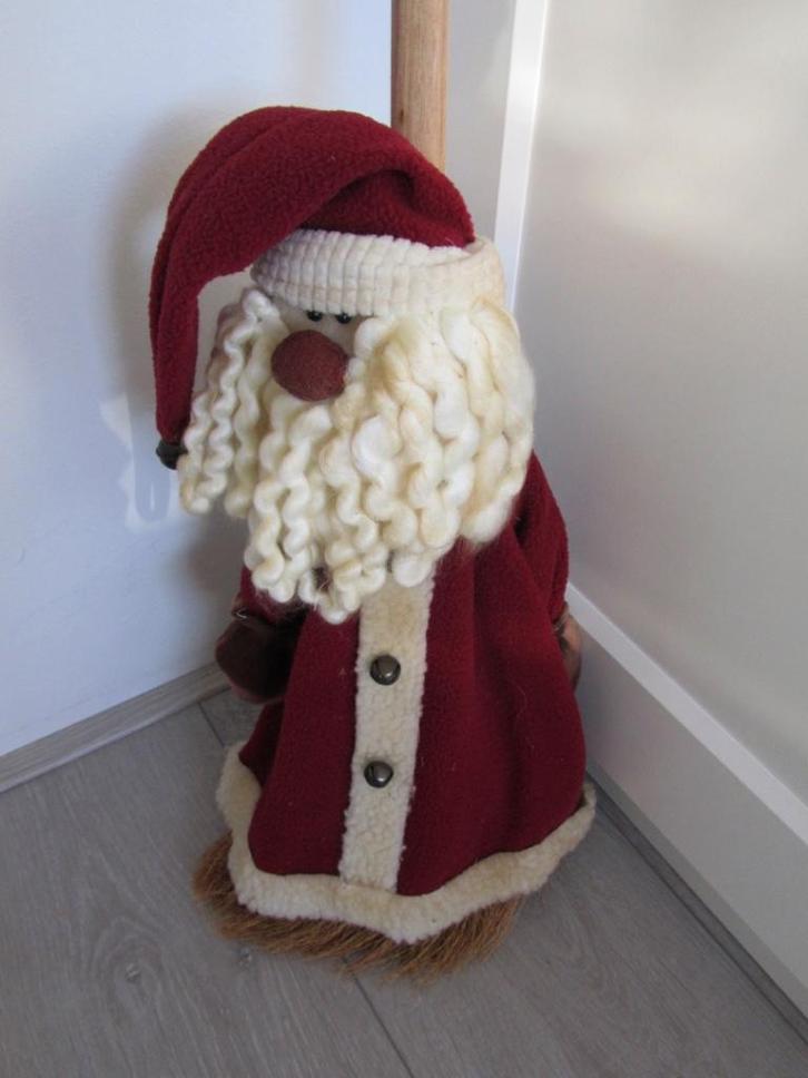 Kerst bezem met Kerstman, Diversen, Kerst, Gebruikt, Ophalen